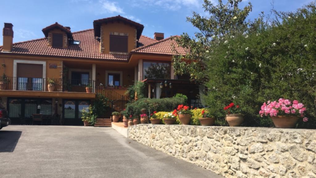 Hosteria Las Fuentes Rubayo Exterior foto